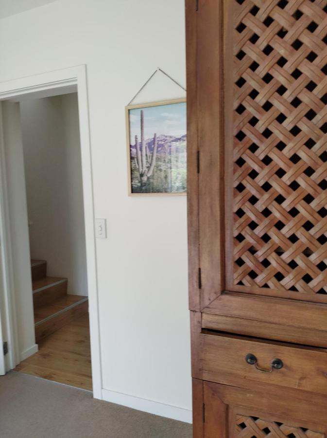 Pencarrow Lakeside Apartment Queenstown Extérieur photo
